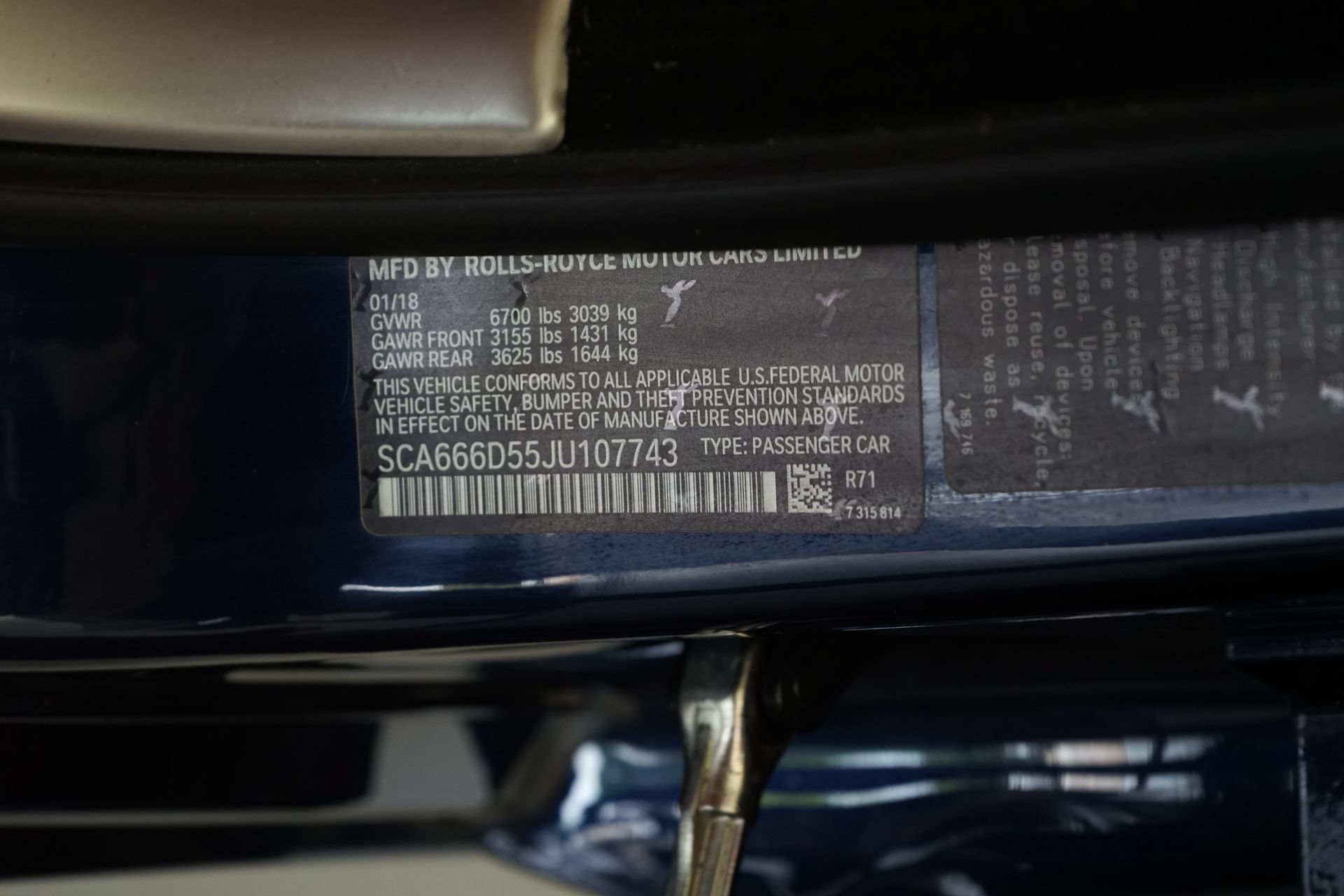 Used 2018 Rolls-Royce Dawn RWD image 36
