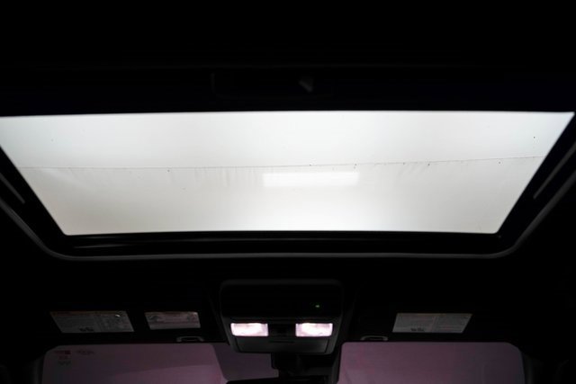 Used 2024 Nissan Frontier PRO-4X w/ Pro Premium Package image 19