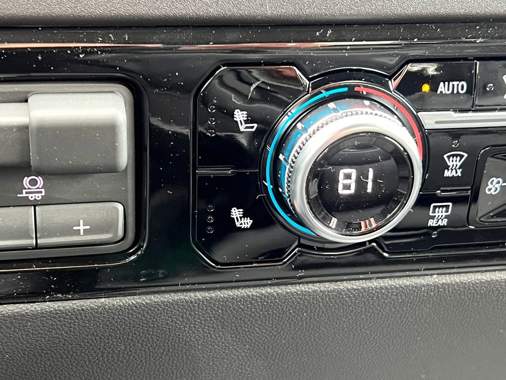 New 2026 GMC Sierra 2500 SLE w/ SLE Value Package; image 33