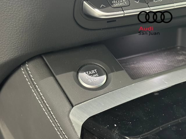 Used 2023 Audi Q5 e Prestige w/ Prestige Package AWD/4WD image 32
