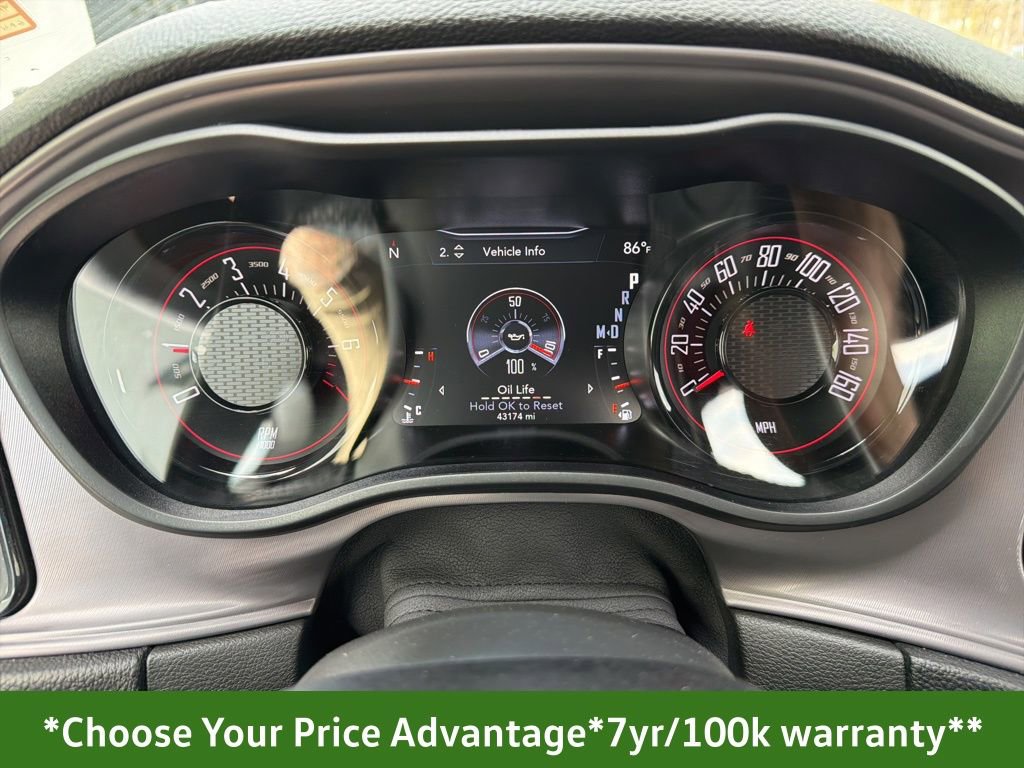 Certified 2023 Dodge Challenger SXT w/ Blacktop Package image 31