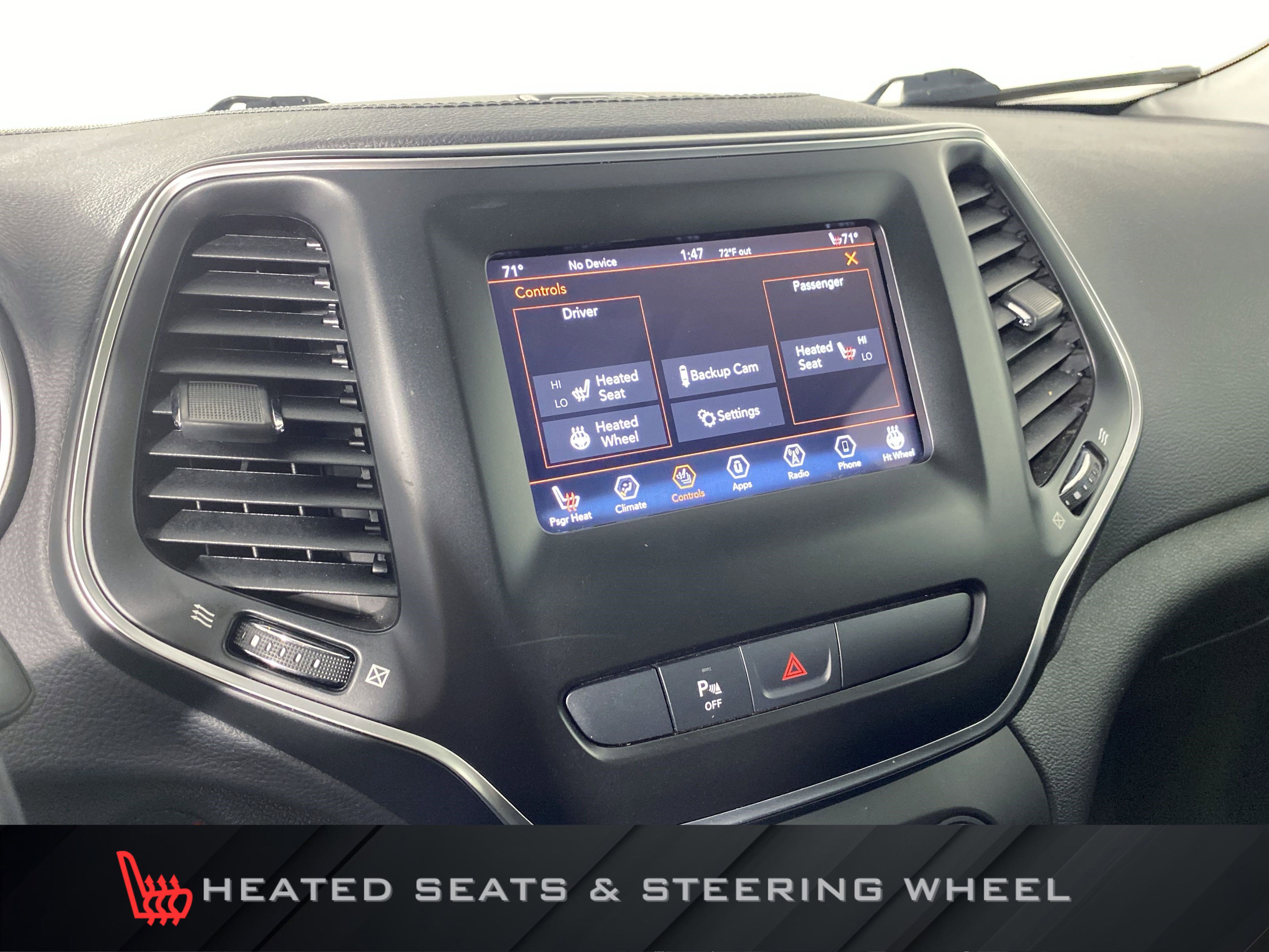 Used 2020 Jeep Cherokee Latitude Plus w/ Comfort/Convenience Group image 6