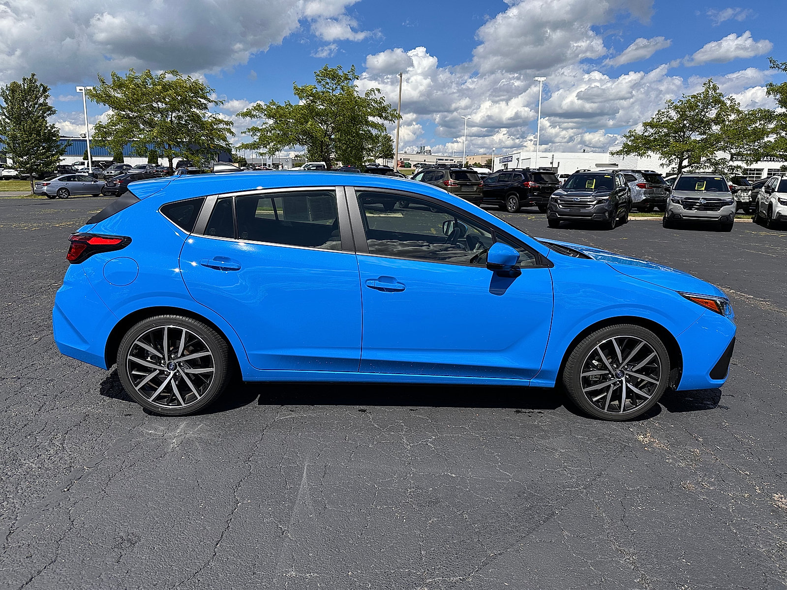 Certified 2025 Subaru Impreza 2.0i Sport AWD/4WD image 2