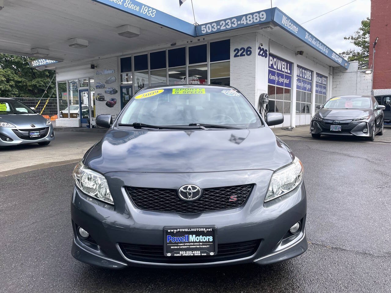 Used 2009 Toyota Corolla S w/ Sport Pkg FWD image 3