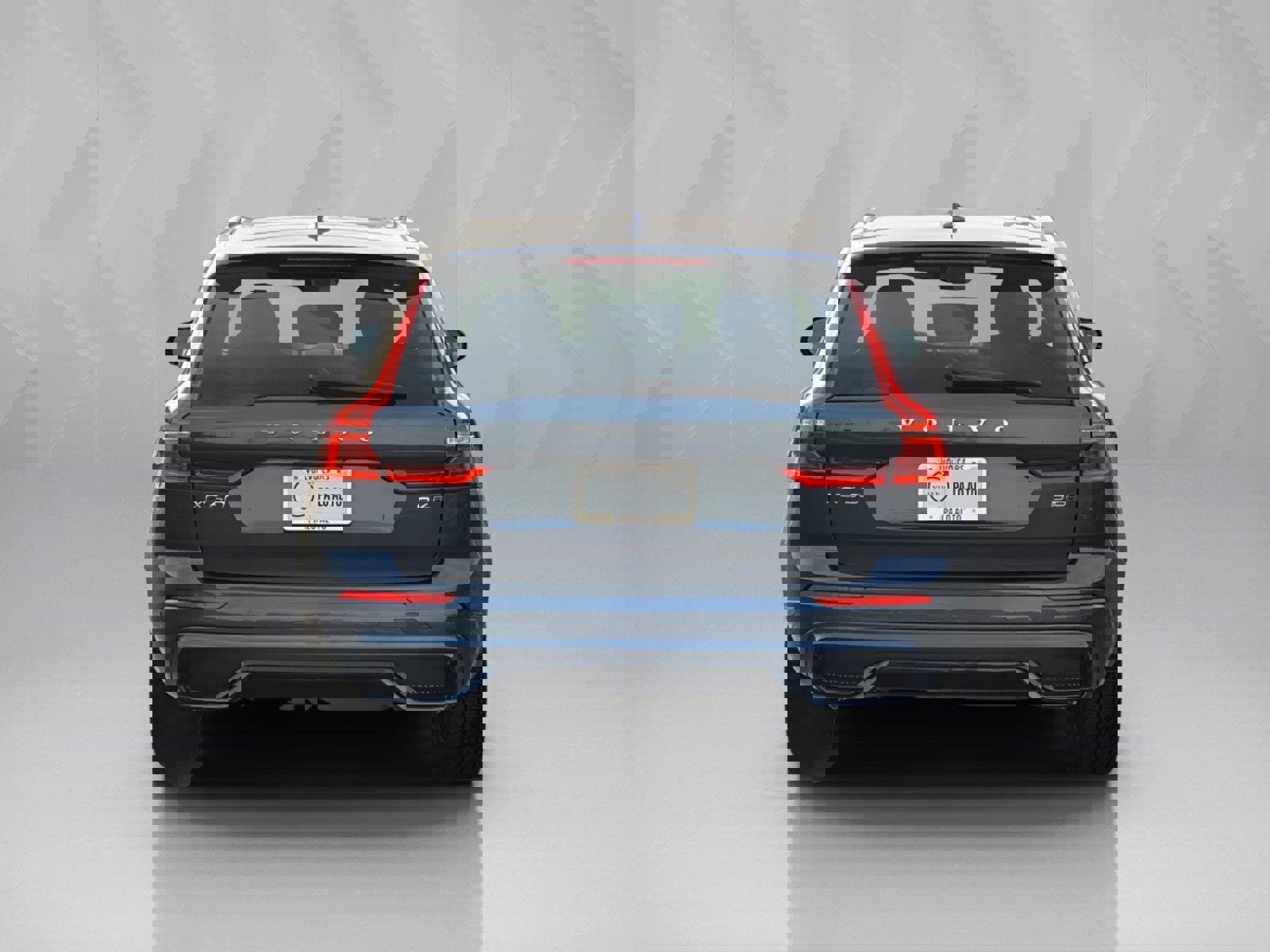 Certified 2023 Volvo XC60 B6 Ultimate w/ Climate Package image 5