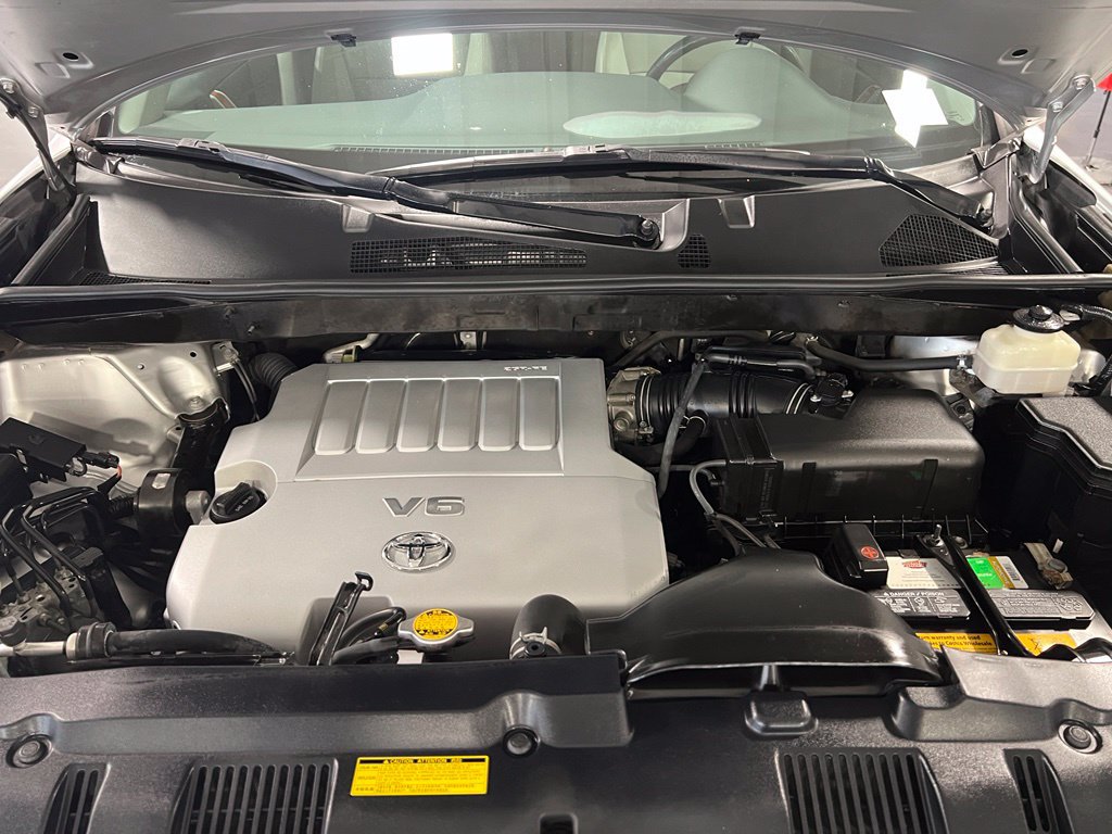 Used 2013 Toyota Highlander Limited FWD image 50