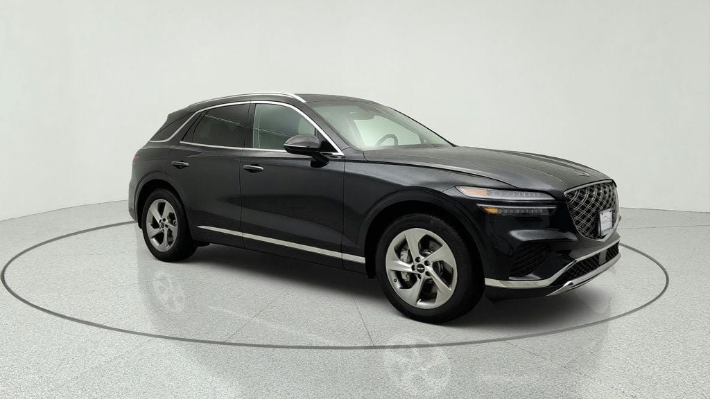 Used 2026 Genesis GV70 2.5T Advanced AWD/4WD image 3