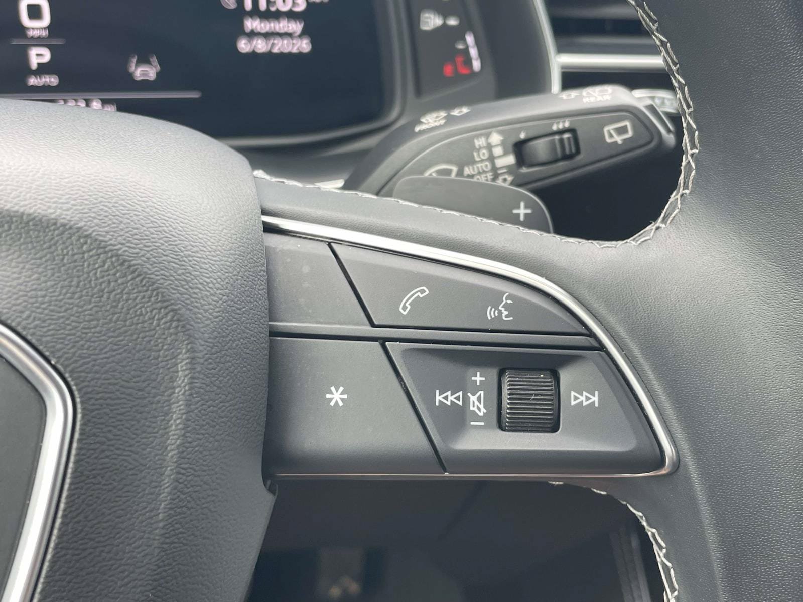 Certified 2025 Audi Q7 2.0T Premium Plus AWD/4WD image 23