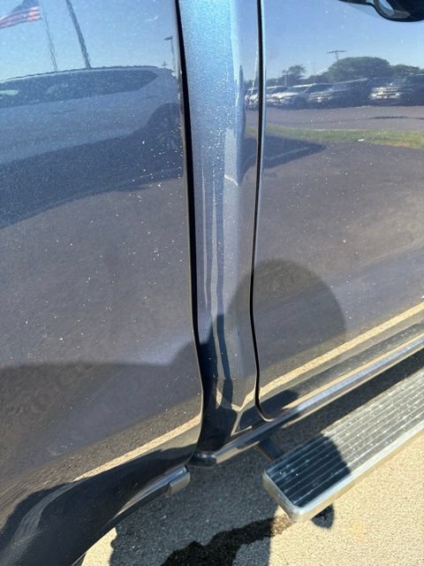 Used 2022 Chevrolet Silverado 1500 LT AWD/4WD image 13