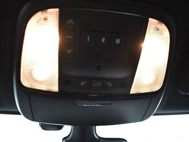 Used 2023 Dodge Durango GT image 33