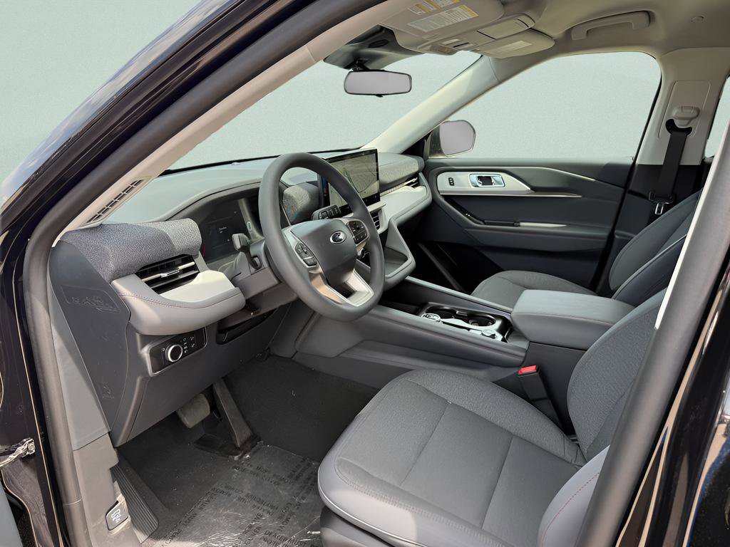 New 2026 Ford Explorer Active AWD/4WD image 3