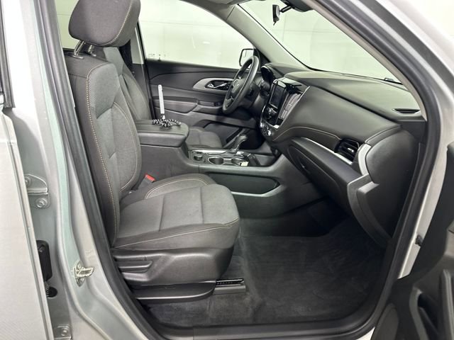 Used 2020 Chevrolet Traverse LS w/ LPO, Blackout Package image 34