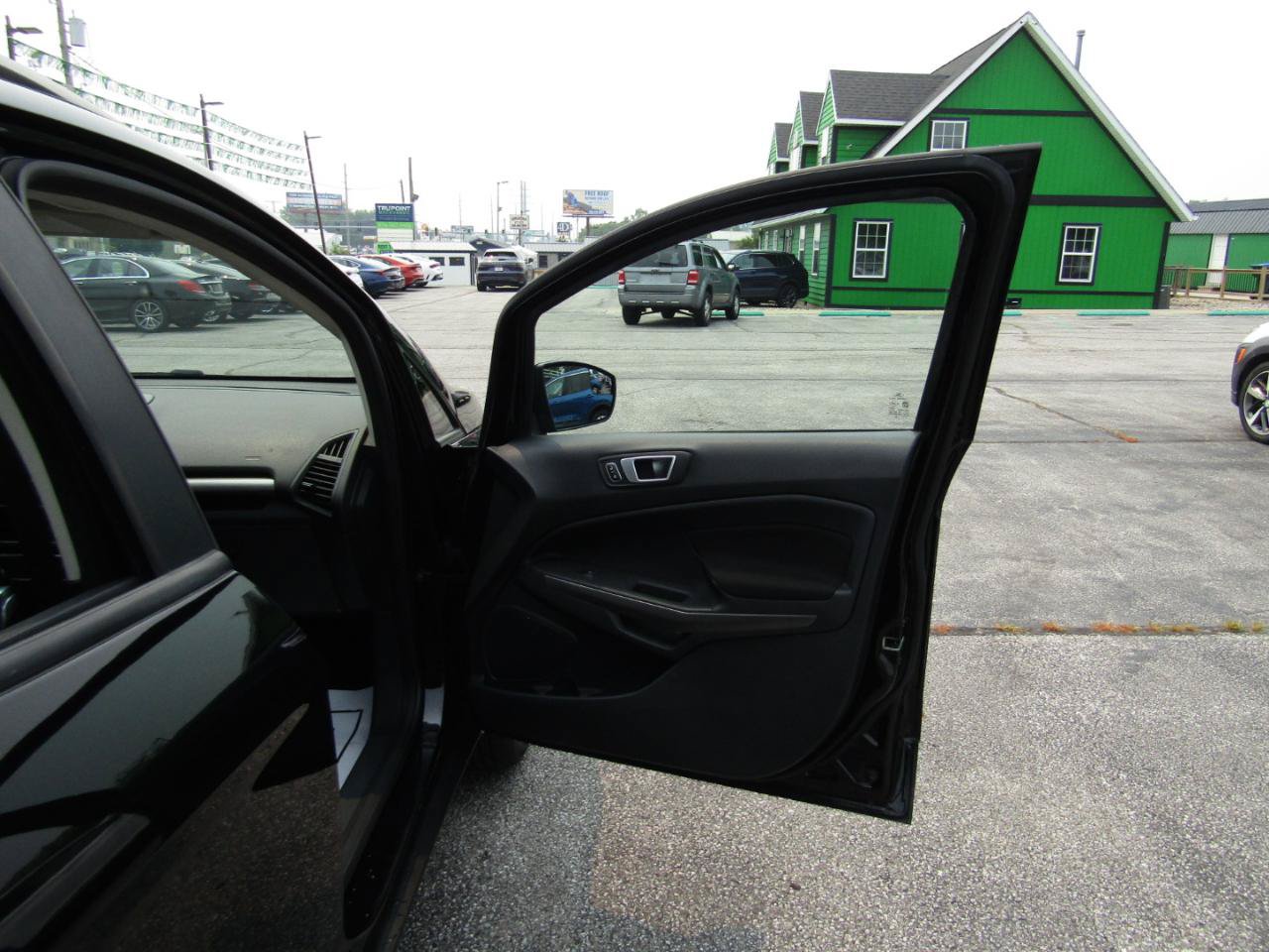 Used 2019 Ford EcoSport SE FWD image 23