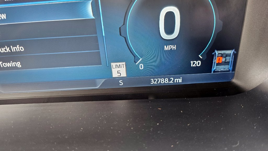 Used 2024 Ford F150 Lightning Flash AWD/4WD image 33