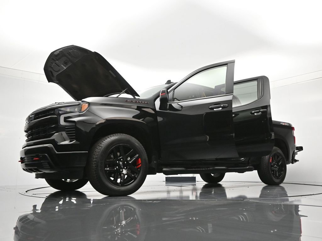 Certified 2024 Chevrolet Silverado 1500 RST w/ Redline Edition image 49