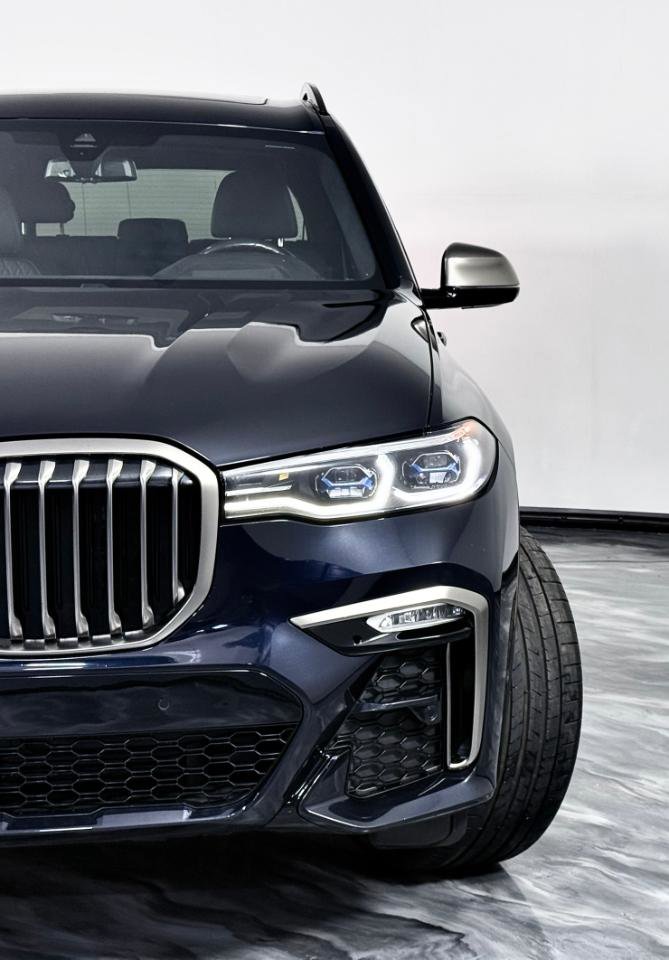 Used 2022 BMW X7 M50i w/ Cold Weather Package AWD/4WD image 6