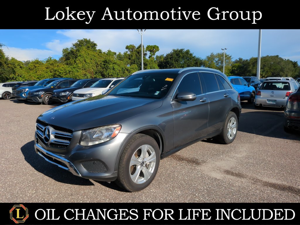 Used 2017 Mercedes-Benz GLC 300 image 1