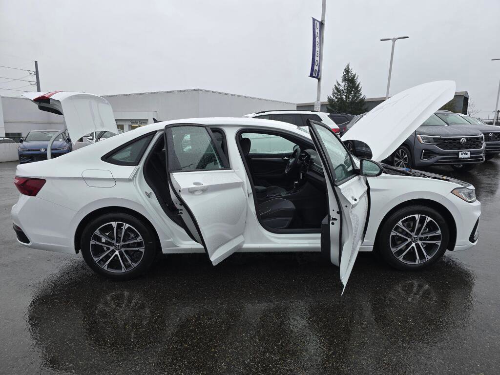 New 2026 Volkswagen Jetta Sport image 17