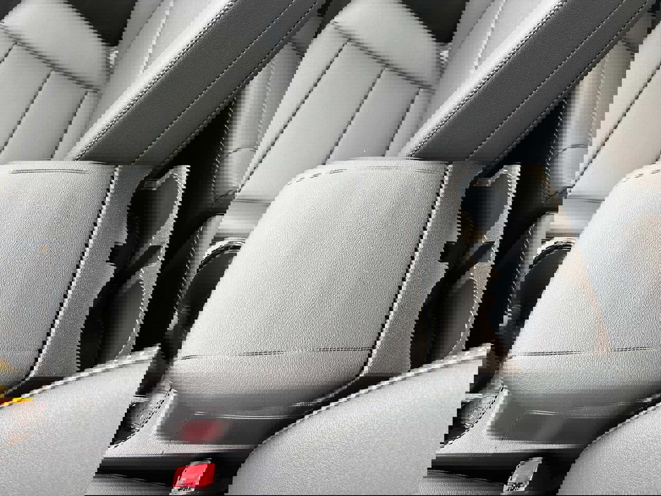 New 2025 Chevrolet Colorado LT w/ LT Convenience Package image 16