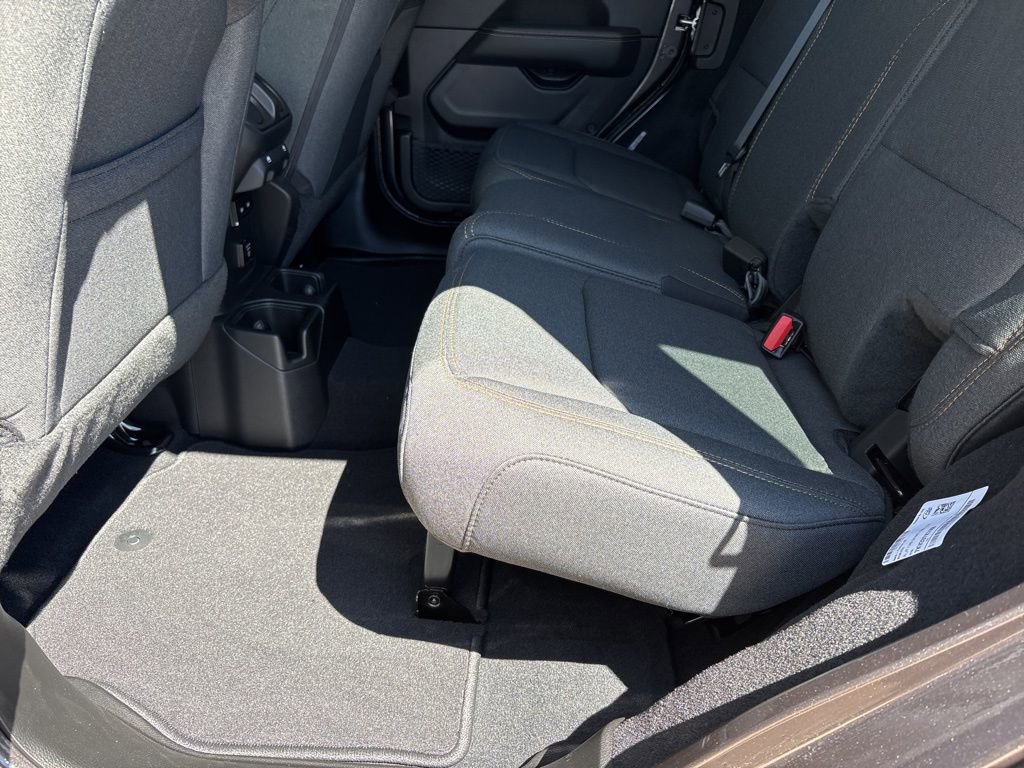 New 2025 Jeep Wrangler Unlimited Sahara image 19