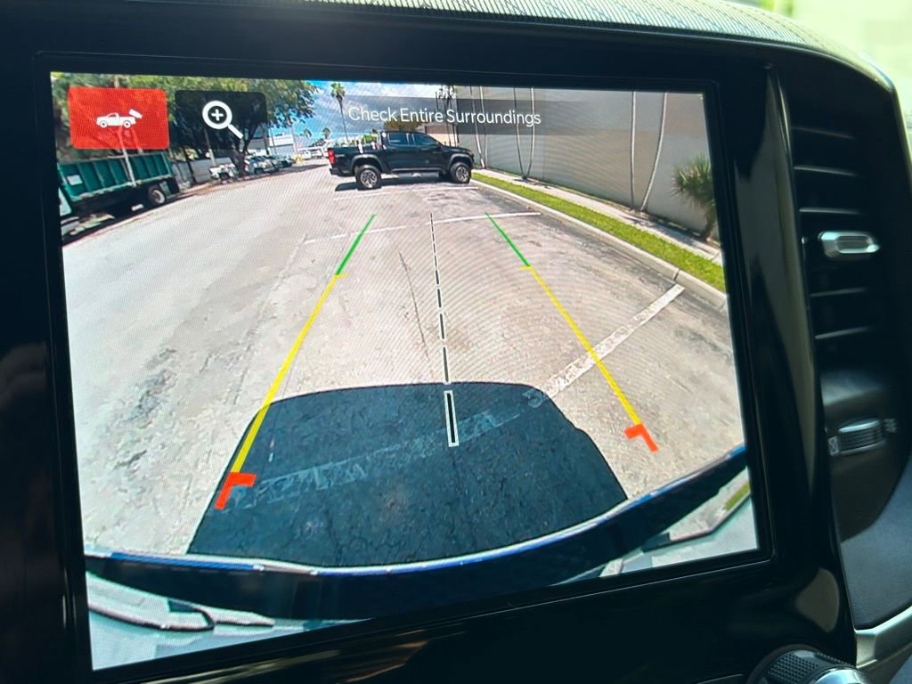 Certified 2025 RAM 1500 Big Horn image 24