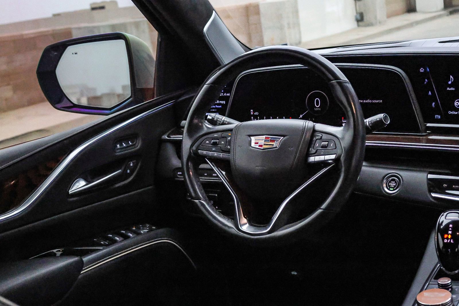 Used 2023 Cadillac Escalade Sport Platinum w/ LPO, ONYX Package image 26