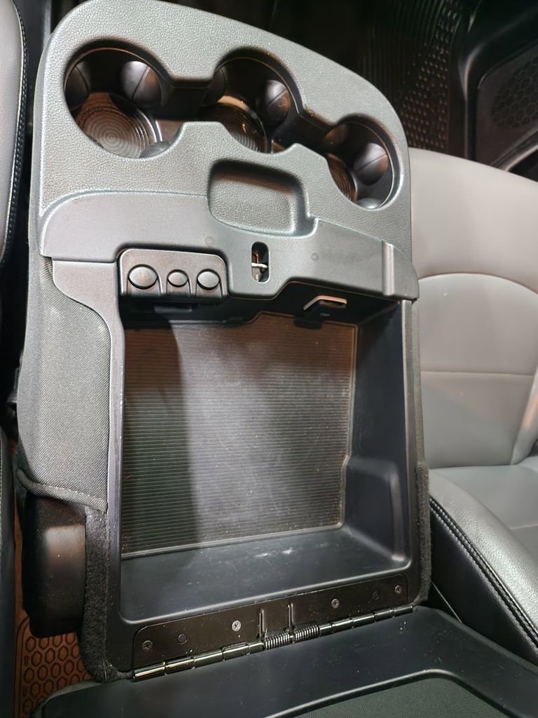 Used 2019 RAM 3500 Tradesman w/ Chrome Appearance Group image 21