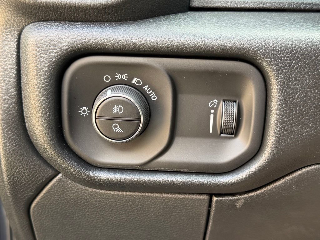New 2026 RAM 3500 Tradesman AWD/4WD image 24