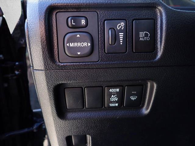 Used 2022 Toyota 4Runner SR5 Premium AWD/4WD image 16