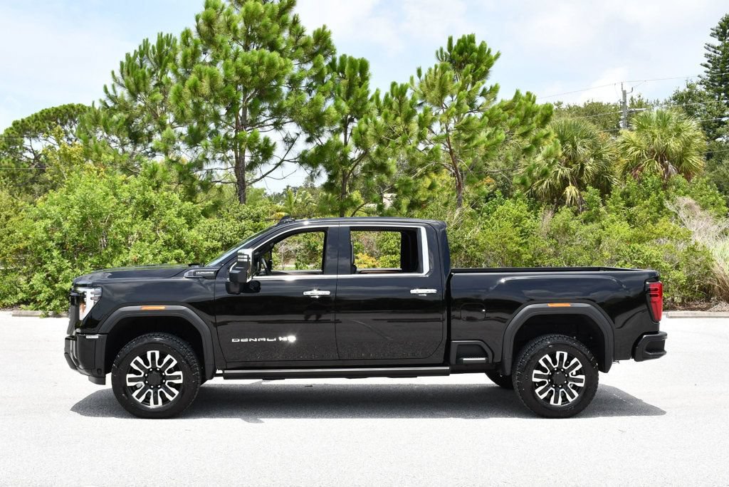 Used 2026 GMC Sierra 2500 Denali Ultimate w/ Max Trailering Package AWD/4WD image 26