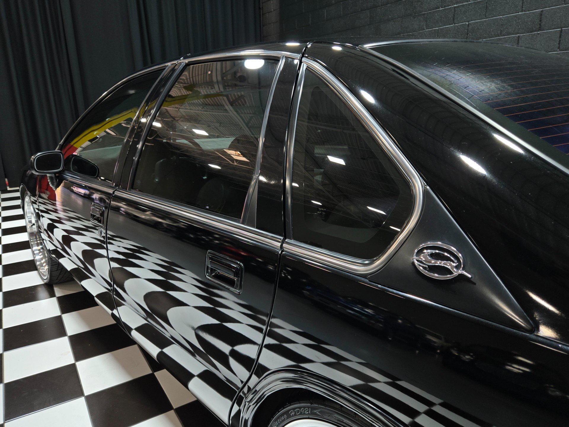 Used 1994 Chevrolet Impala SS RWD image 19