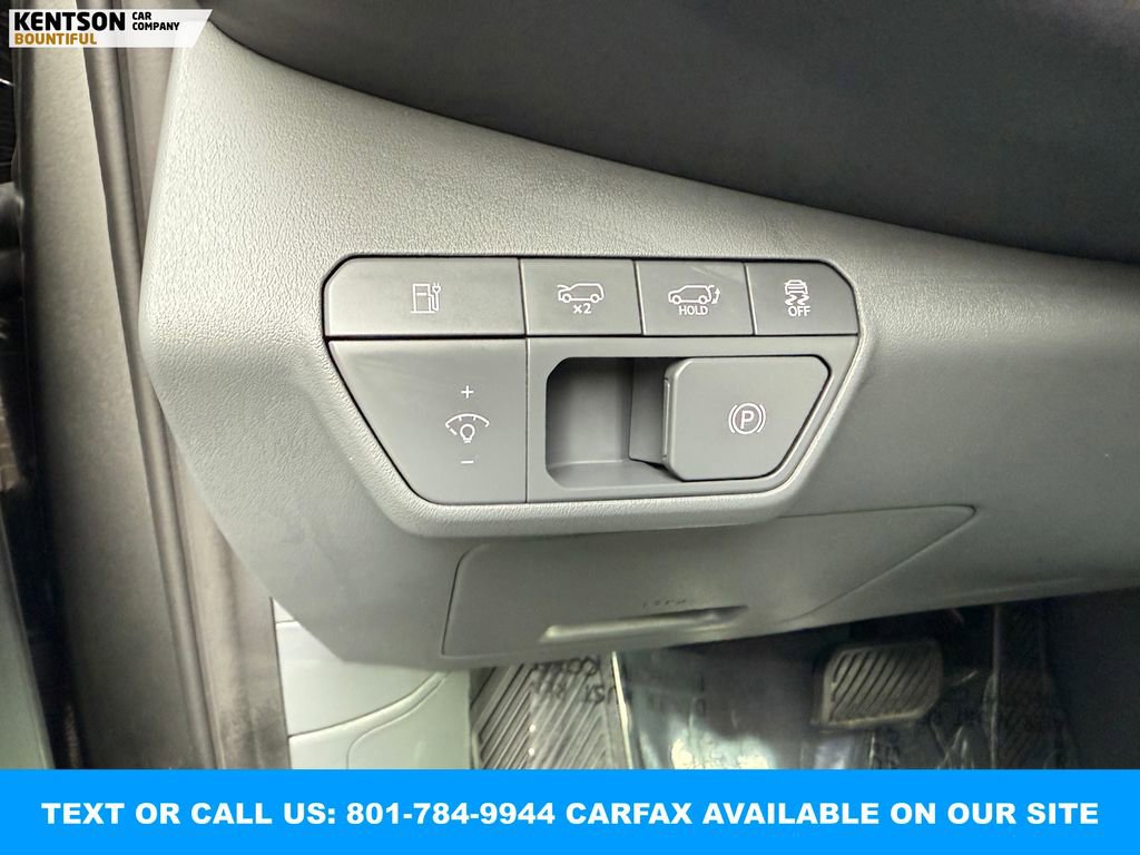 Used 2024 Kia EV9 Wind image 19