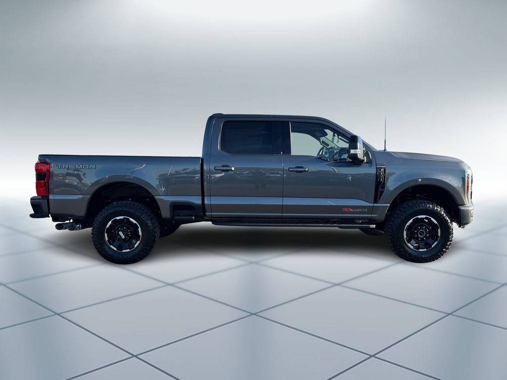 New 2026 Ford F350 Platinum w/ Tremor Off-Road Package AWD/4WD image 3