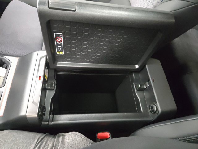 New 2026 Toyota RAV4 XSE AWD/4WD image 29