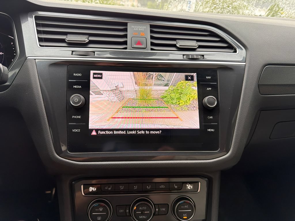 Used 2020 Volkswagen Tiguan SEL Premium R-Line AWD/4WD image 20