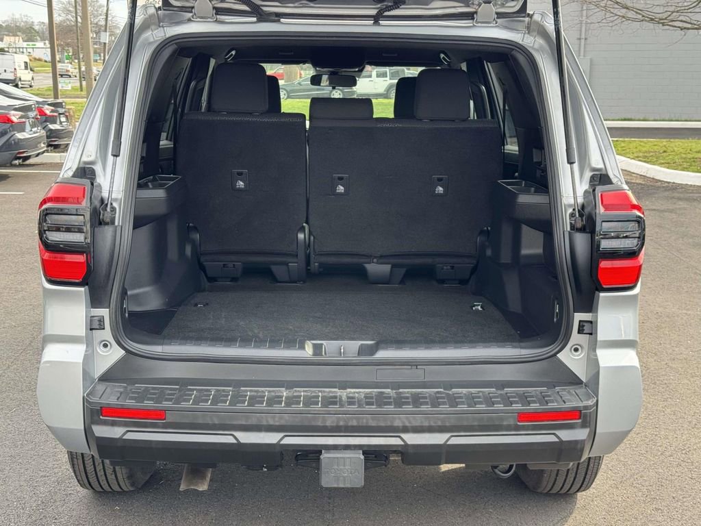 Certified 2025 Toyota 4Runner SR5 image 17