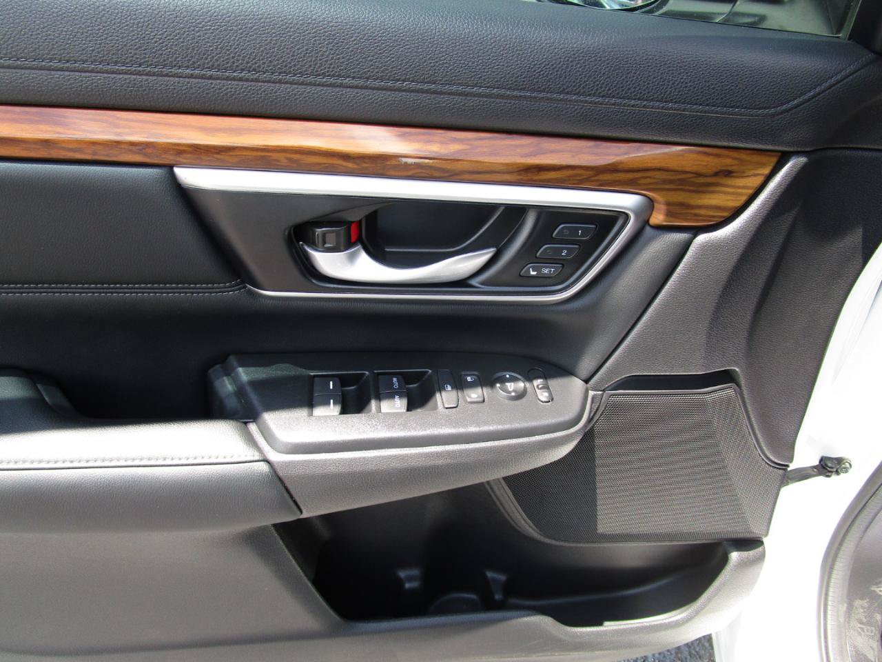 Used 2022 Honda CR-V Touring image 20