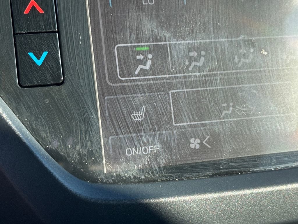 Used 2025 Subaru Forester Premium w/ Convenience Package #2 image 26