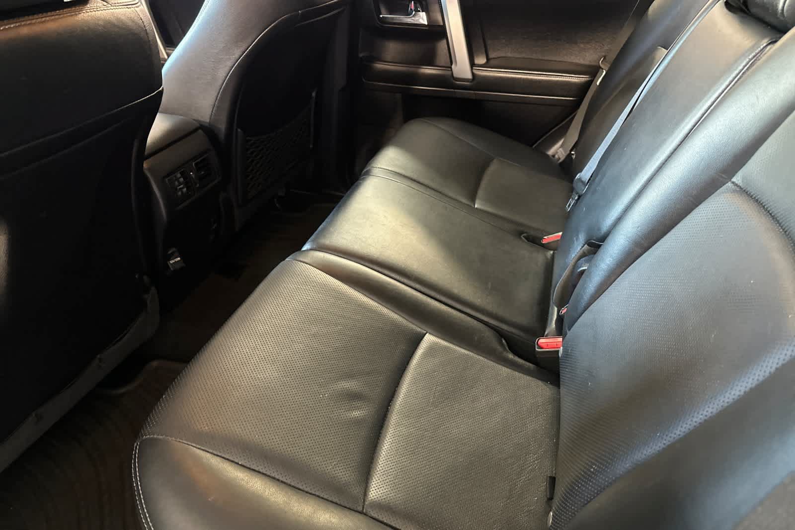 Used 2014 Toyota 4Runner Limited AWD/4WD image 5
