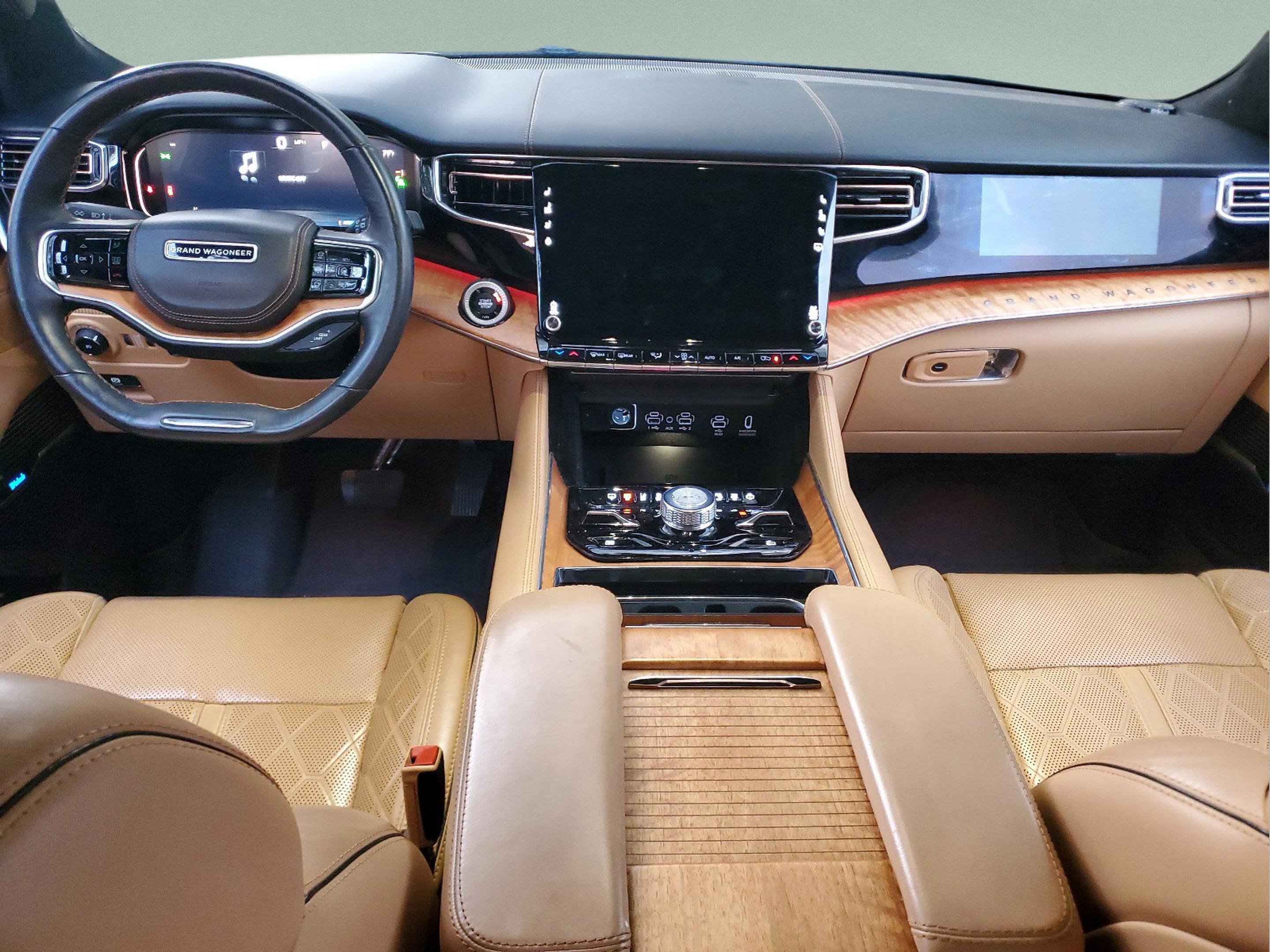 Certified 2022 Jeep Grand Wagoneer Series III w/ Rear Seat Video Group 1 image 9