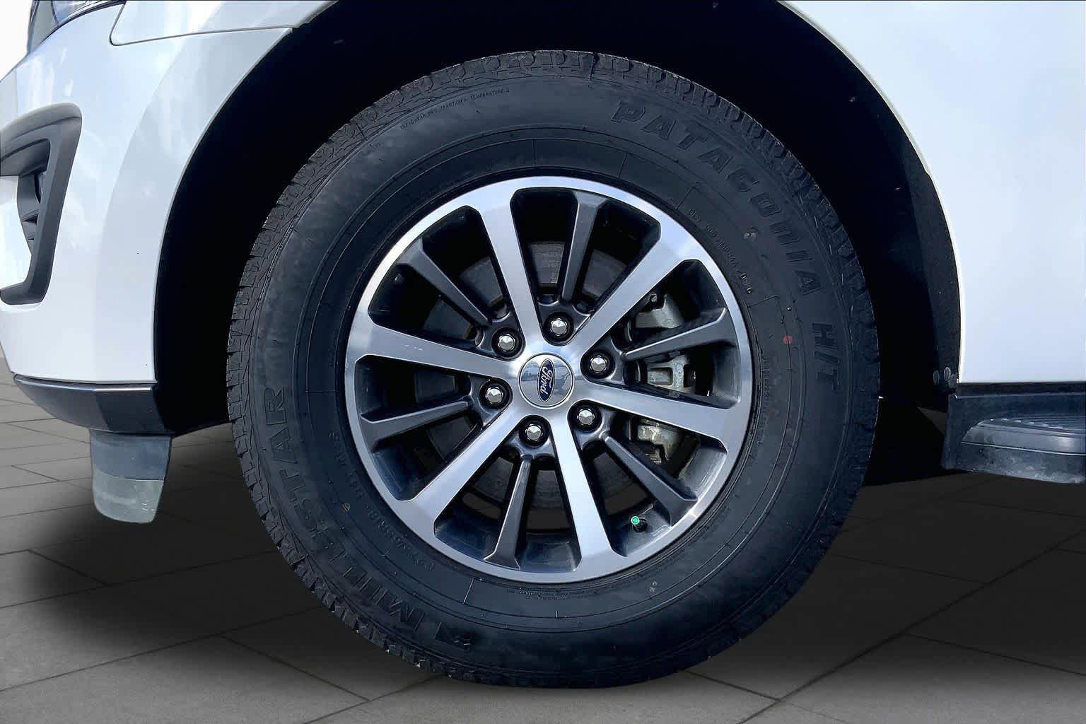 Used 2020 Ford Expedition XLT w/ Cargo Package RWD image 11
