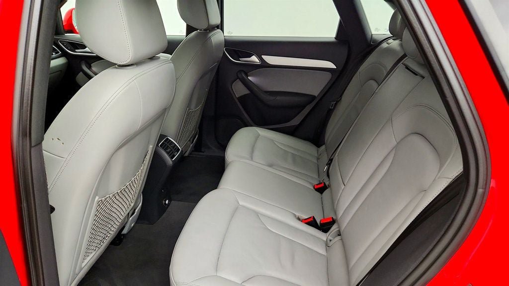Used 2018 Audi Q3 2.0T Premium FWD image 21