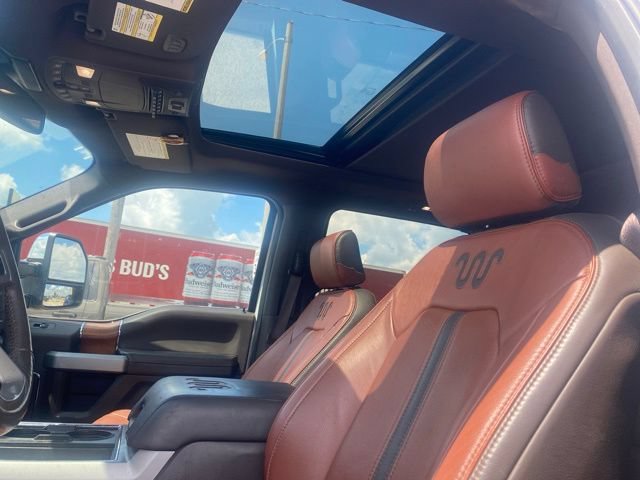 Used 2019 Ford F350 King Ranch w/ King Ranch Ultimate Package AWD/4WD image 18