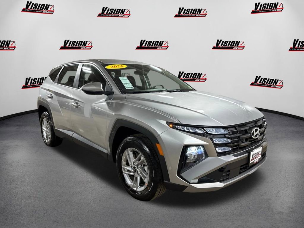 Used 2026 Hyundai Tucson SE image 3