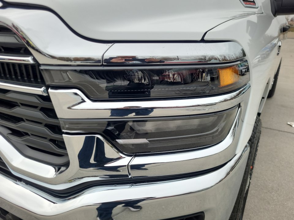 New 2026 RAM 2500 Big Horn AWD/4WD image 26