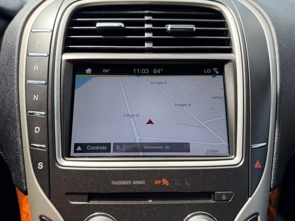 Used 2017 Lincoln MKX Reserve w/ Lincoln MKX Climate Package AWD/4WD image 35