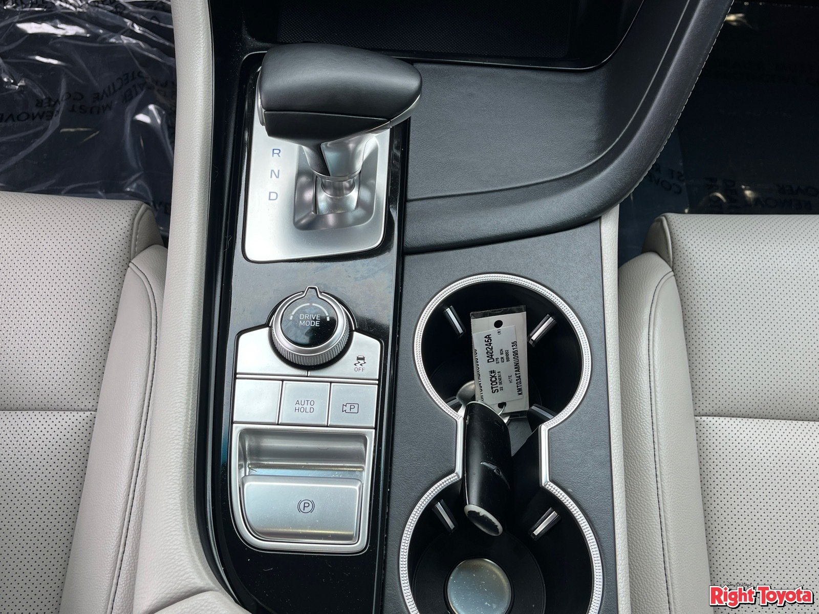 Used 2022 Genesis G70 2.0T RWD image 30