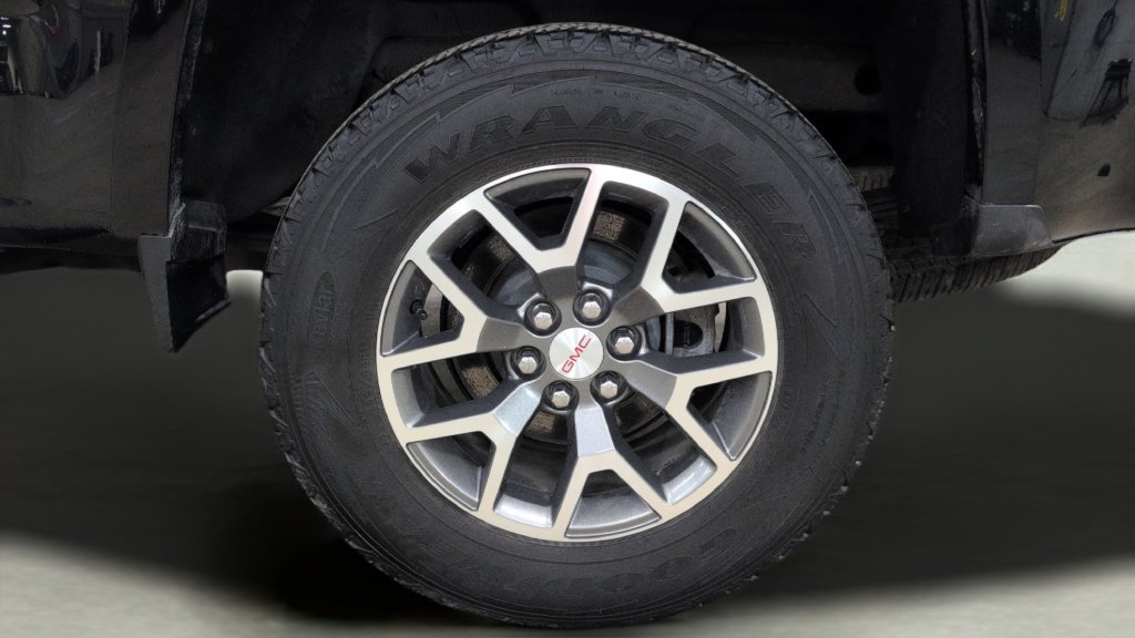 Used 2022 GMC Canyon AT4 w/ Trailering Package AWD/4WD image 32