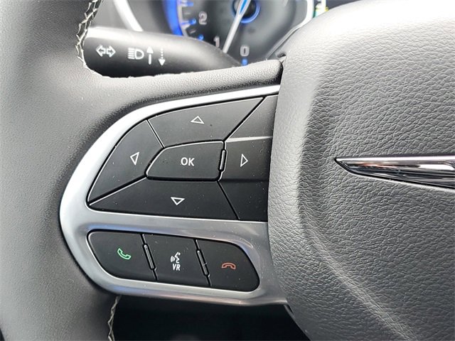 New 2026 Chrysler Pacifica Select image 22