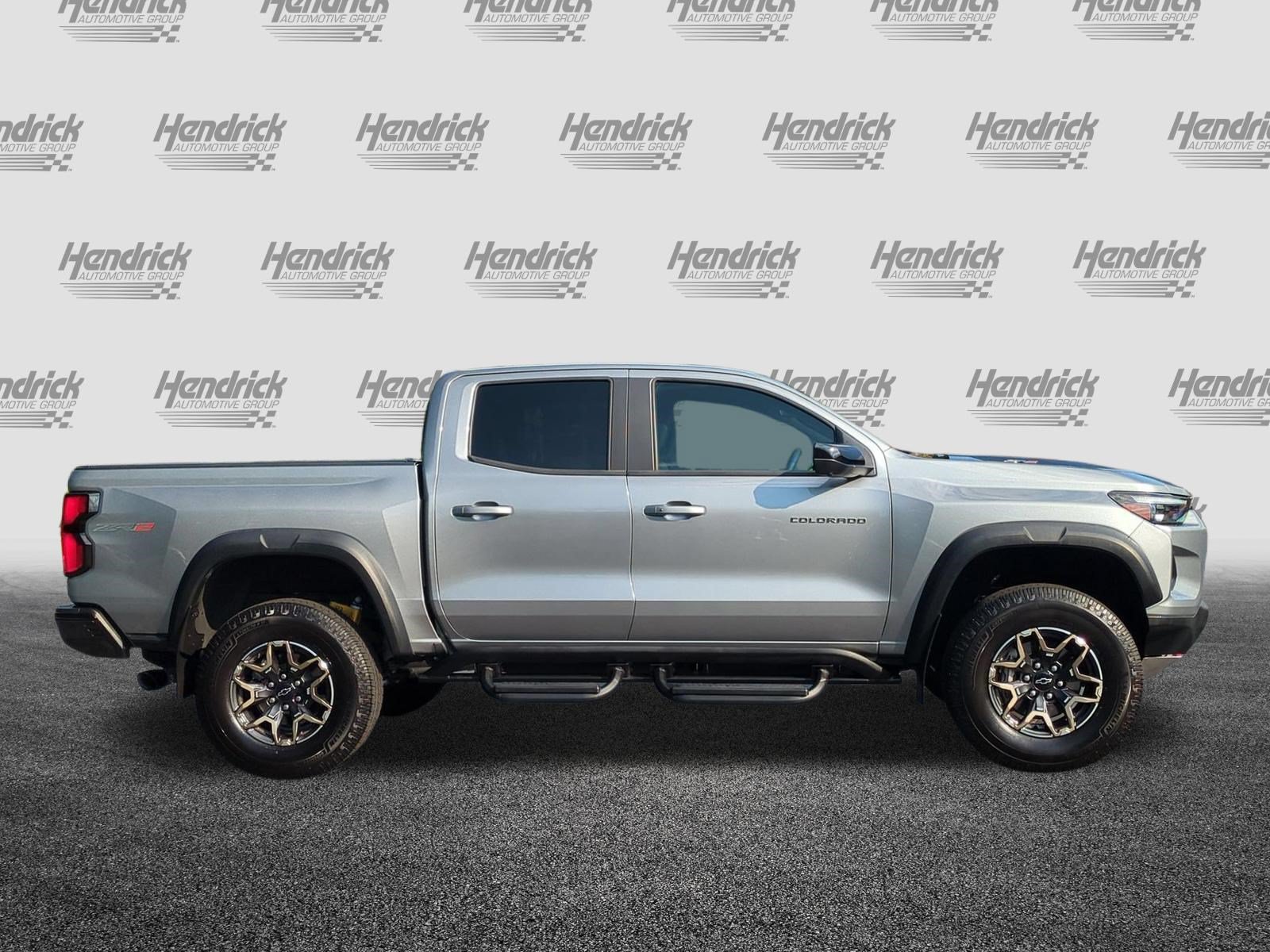 Used 2024 Chevrolet Colorado ZR2 w/ ZR2 Convenience Package III AWD/4WD image 11